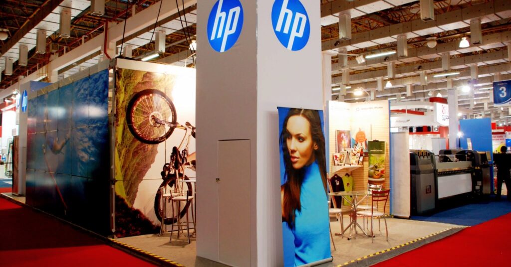 montadora de stands para future print