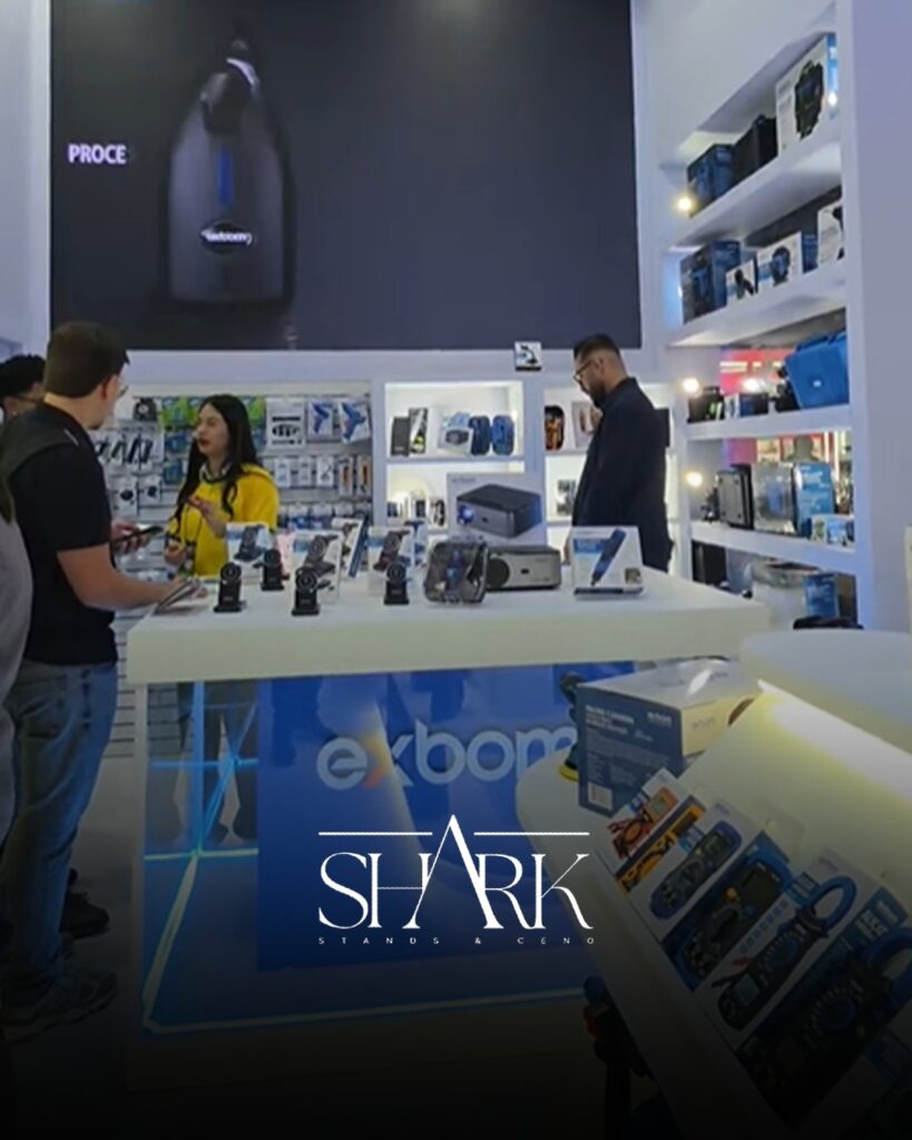 Montagem de Stands na Zona Norte
